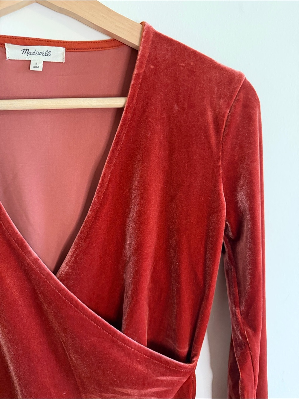 Madewell Velvet Wrap Bodysuit in Deep Red - Picture 5 of 7